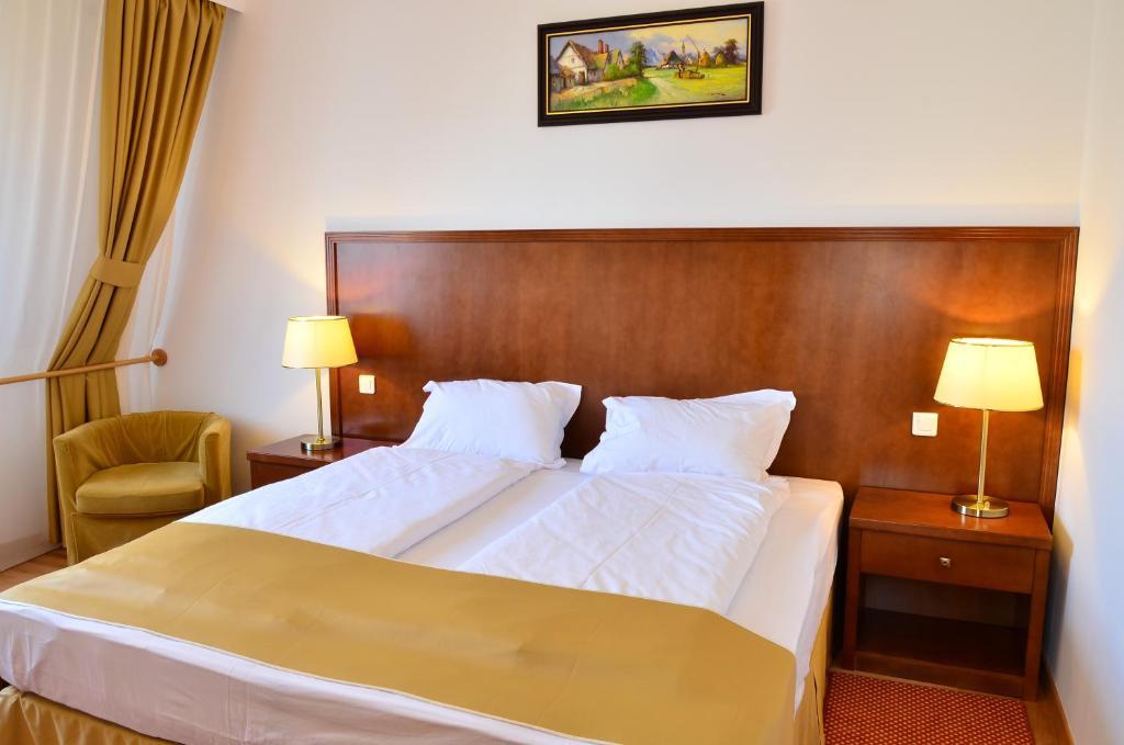 Hotel Miraj Ramnicu Valcea Room photo