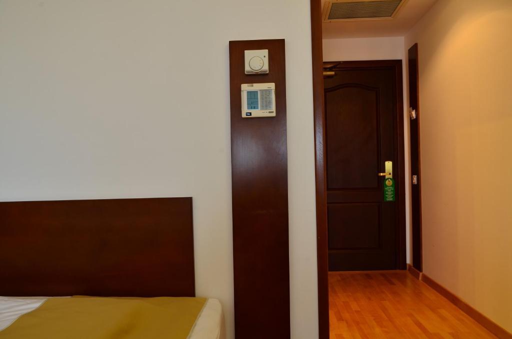 Hotel Miraj Ramnicu Valcea Room photo